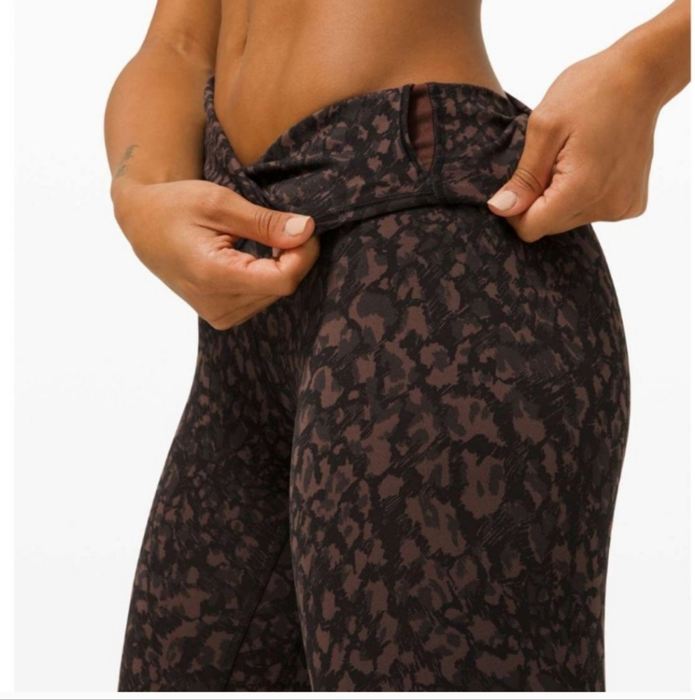 Size 6 Lululemon Wunder Under High-Rise